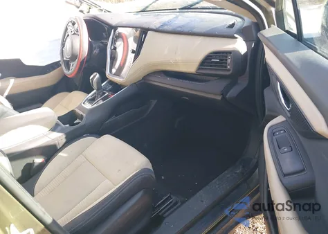 2021 Subaru Outback Premium z USA, uszkodzony, nr VIN 4S4BTADC8M3229858